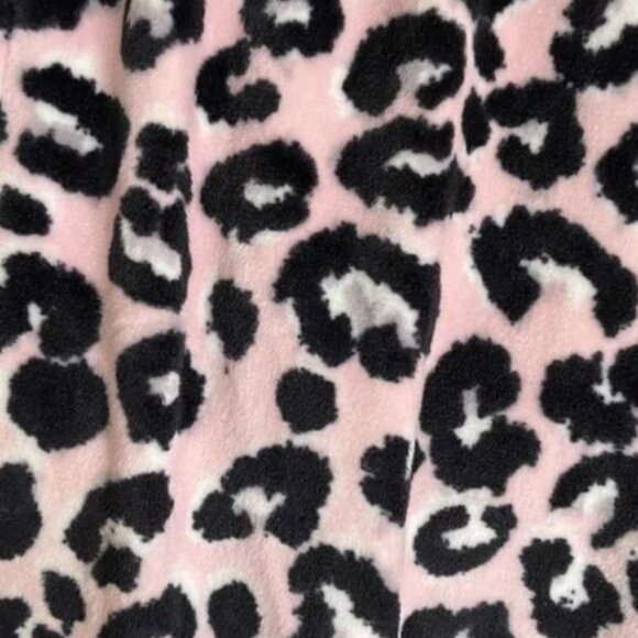 NWT SIMPLY VERA WANG Velour Hooded Pajama Top & Bottom Pajama Sleep Set - Picture 8 of 14